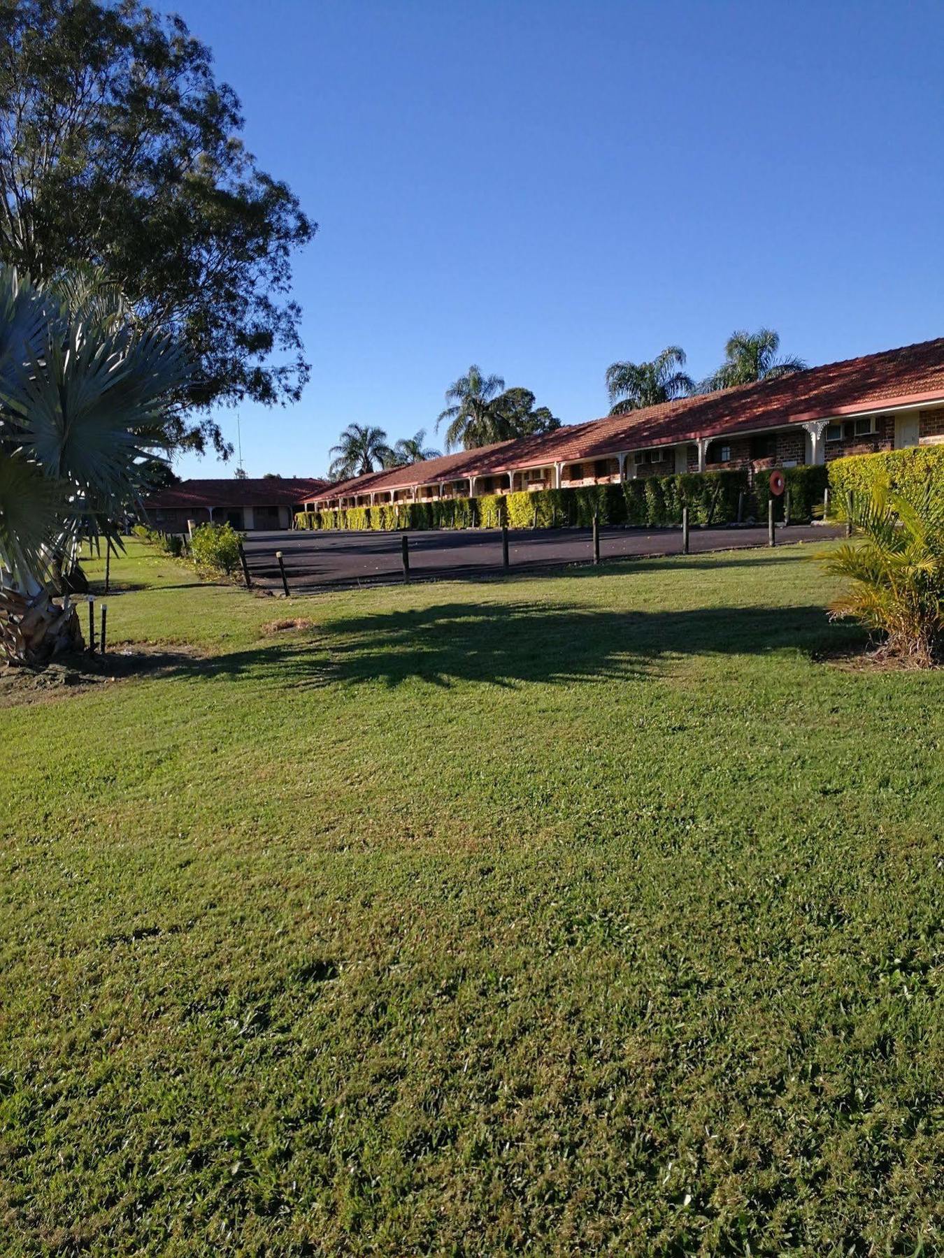 Lakeside Lodge Motel - UNDER NEW MANAGEMENT Lismore Eksteriør billede